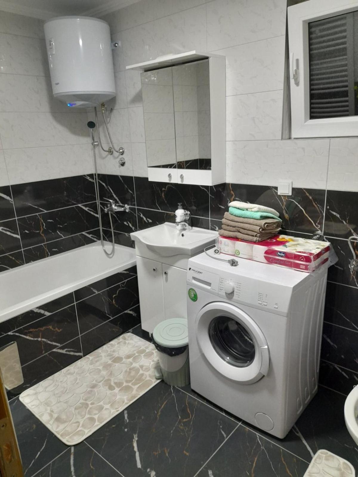 Apartman Micevic Foca Zewnętrze zdjęcie